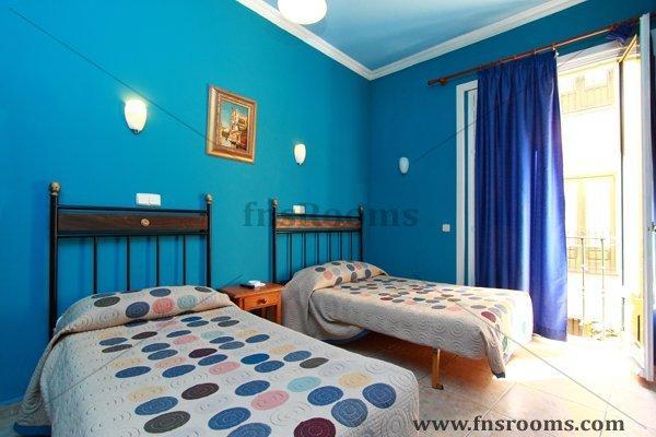 Hostal Rico Madrid Exterior photo